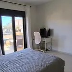 Διαμέρισμα Peaceful With Pool And Parking - 2 Bedrooms *