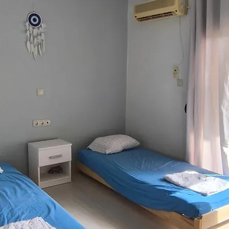 Appartement Peaceful With Pool And Parking - 2 Bedrooms