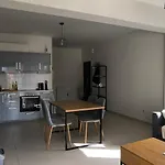 Διαμέρισμα Peaceful With Pool And Parking - 2 Bedrooms Χερσόνησος